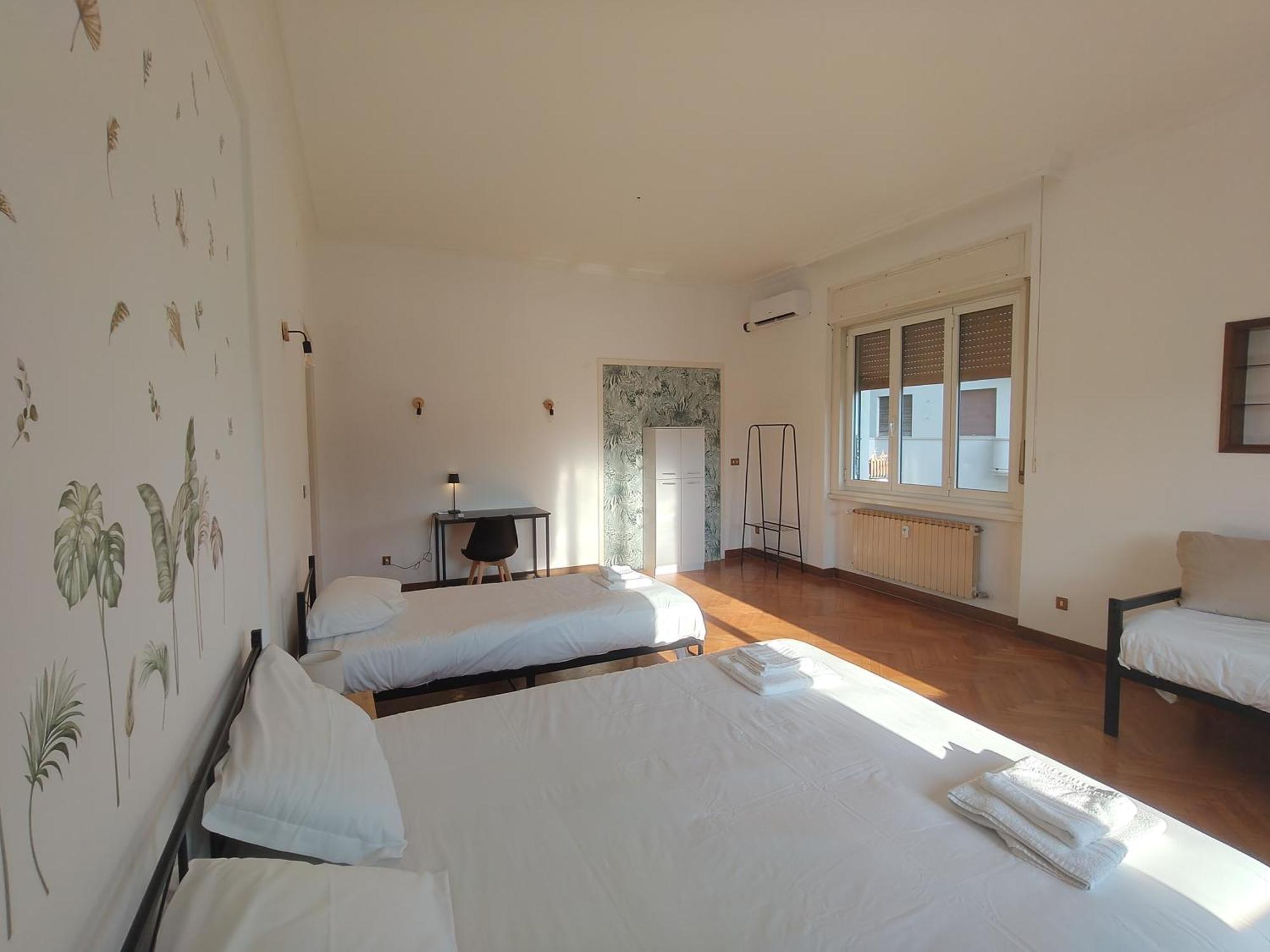 Dock Bay Lodge Hostello ตรีเอสเต ภายนอก รูปภาพ
